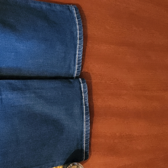 EARL JEANS - Picture 8 of 12